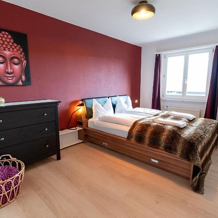 Apartamento -Panorama-Bergblick- Dampfbad-Dusche Und Aussenbett Flims Exterior foto