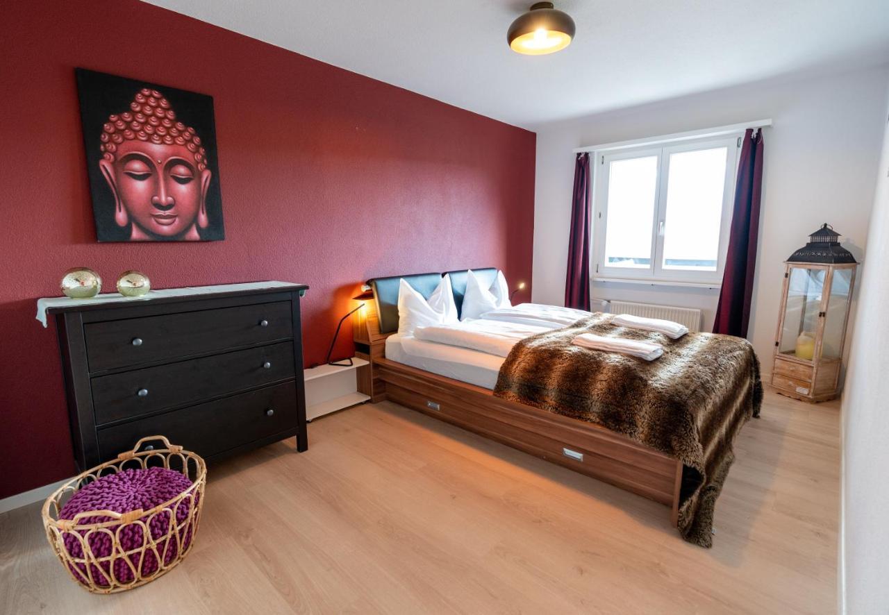 Apartamento -Panorama-Bergblick- Dampfbad-Dusche Und Aussenbett Flims Exterior foto