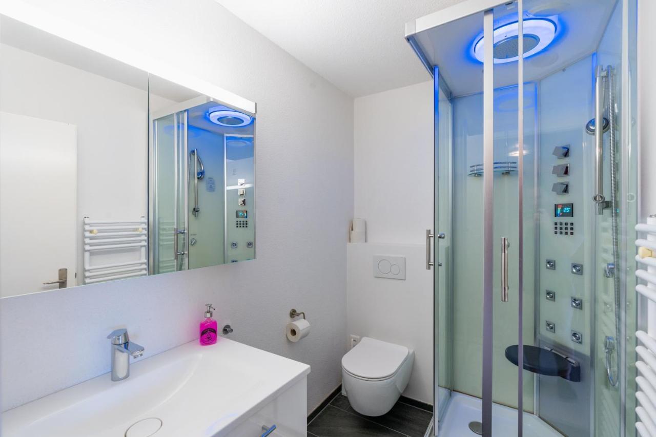 Apartamento -Panorama-Bergblick- Dampfbad-Dusche Und Aussenbett Flims Exterior foto